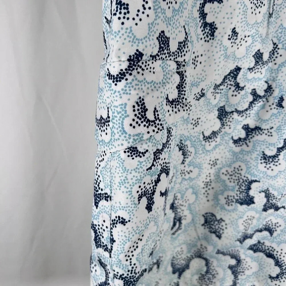 Old Navy Swim Trunks Men's Large White Blue Print Unlined Hook Loop - Picture 5 of 9